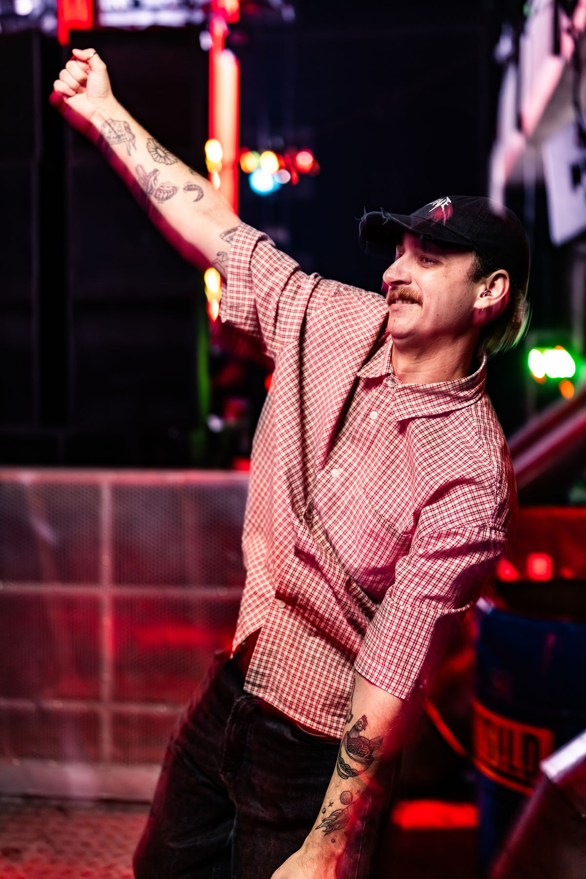 Loading... just a sec